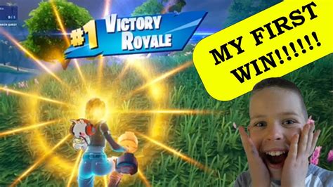 Finally My First Win In Fortnite Youtube