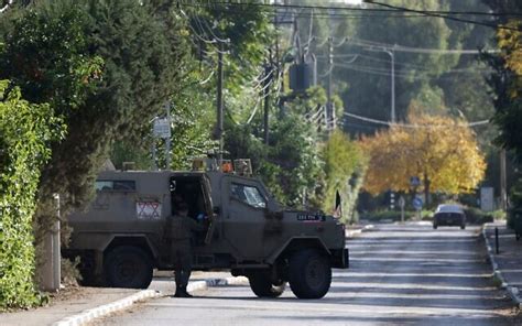 Frappes Israéliennes Et Attaques Du Hezbollah Tensions à La Frontière