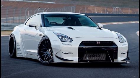 Liberty Walk Reveals Super Wide Nissan Gt R Silhouette Body Kit