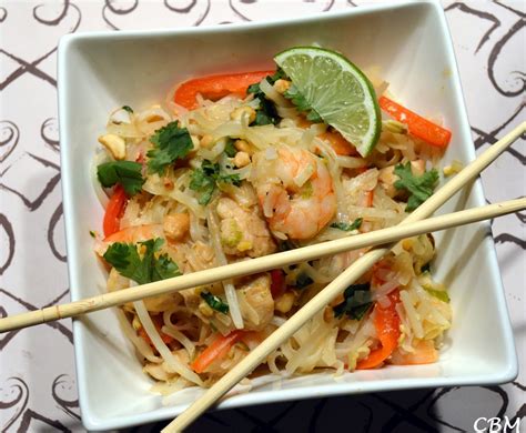 Pad Tha Authentique Au Poulet Et Aux Crevettes