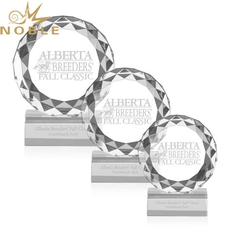 Noble High Quality Custom Diamond Facets Optical Crystal Plaque Award