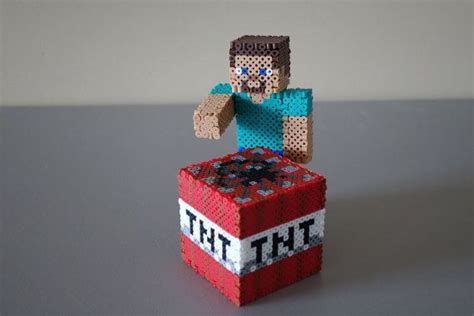 3d Perler Bead Tnt Di Ogelsshop Su Etsy Minecraft Perler All Minecraft