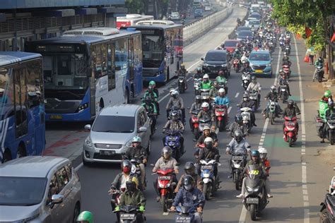 Foto Boleh Angkut Penumpang Pahami Kapasitas Maksimal Taksi Online