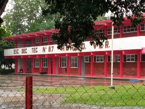 Sin regresar a clases alumnos intoxicados en secundaria de Álamo Veracruz