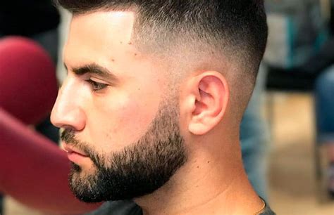 20 Estilos de cortes de barba modernos para lucir increíble