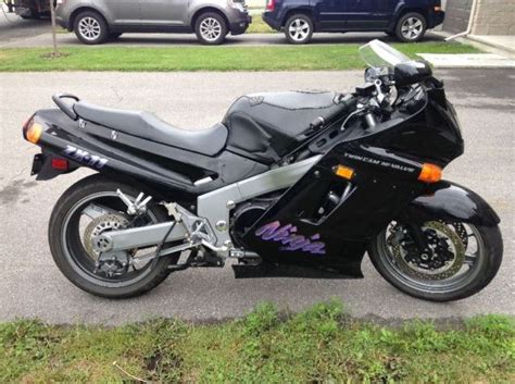 In Canada 1990 Kawasaki Ninja Zx 11 Bike Urious