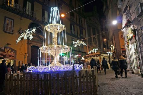 Calles De N Poles En Diciembre Italia Viajerosmundi Viajes Por El