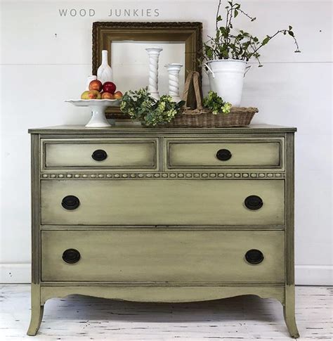 Why Wax Chalk Painted Furniture At Robert Clabaugh Blog