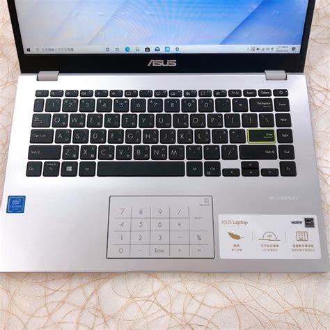 Asus E410ma 4g128g Ssd 14吋 夢幻白 二手筆電 保固中 勝利店 97016 電腦及科技產品 桌上電腦或