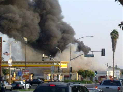 Update Massive Fire Destroys Industrial Building Monrovia Ca Patch