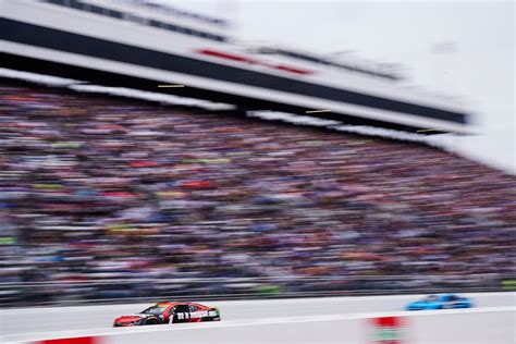 Chastain Wall Ride Move Fair For NASCAR Finale Speedcafe