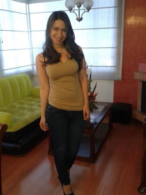 Lucia Brit 25 From Bogota Meet Latina Girls In Colombia