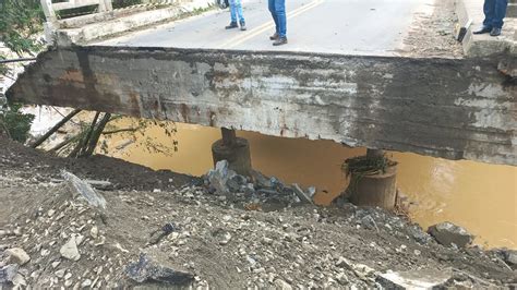 Chuva Causa Eros O Em Cabeceira De Ponte Na Sc E Tr Nsito