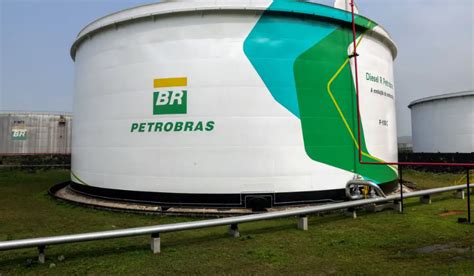 Petrobras Tem Lucro L Quido De R Bilh Es No Trimestre De