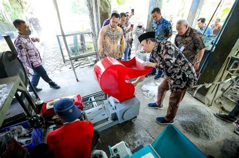 Pemkot Bandung Belajar Ke Banyumas Soal Pengelolaan Sampah Manfaatkan