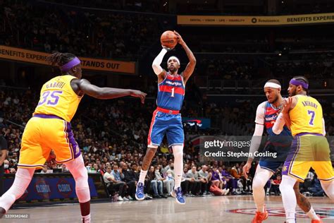 Kentavious Caldwell Pope Of The Washington Wizards Shoots The Ball