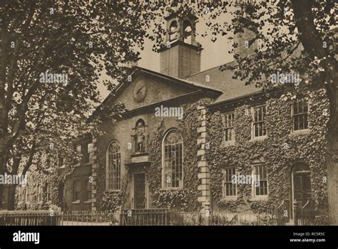 Almshouses Hi Res Stock Photography And Images Alamy