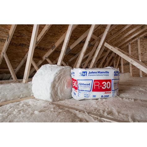 Johns Manville 30 R Attic Unfaced Fiberglass Roll Insulation 31 25 Sq Feet 15 Inches W X 25