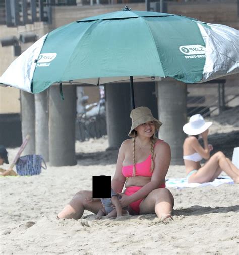 Iskra Lawrence Hits The Beach In A Hot Pink Bikini In La Photos