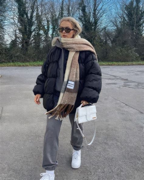 35 Cozy Cold Weather Winter Outfits - Styleoholic
