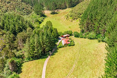 2294a Akatarawa Road Upper Hutt Pgg Wrightson Real Estate