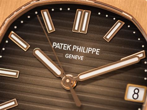 Patek Philippe Nautilus Ref R K Rose Gold Box Papers Bj