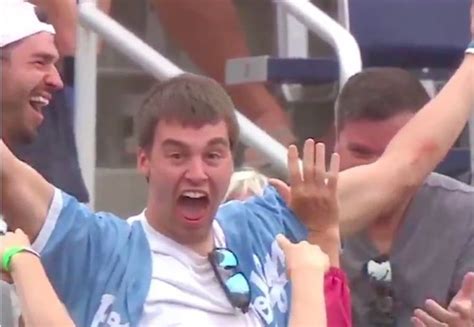 Minnesotan Catches Home Run Ball In One Hand Holds And Then Chugs Beer