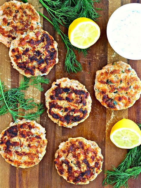 Grilled Salmon Burgers With Dill Yogurt Sauce Recipe Salmon Burgers Grilled Salmon Grilled