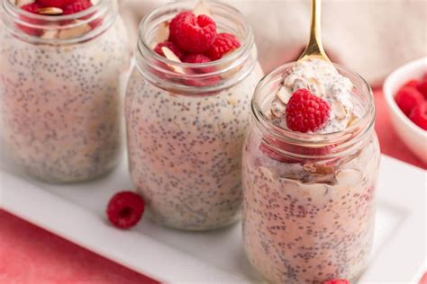 Raspberry Overnight Oats With Almonds Tastes Of Lizzy T