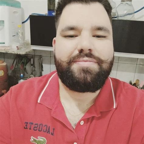 Matheus Henrique Theushmf • Threads Say More