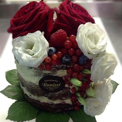 Naked Cakes Decorated Cake By Ranieridibenenati CakesDecor