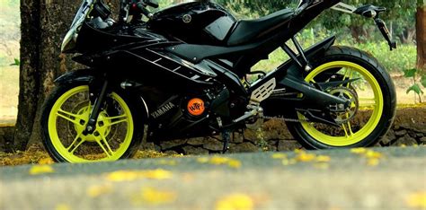 Black Yamaha R15 V2 Modified Fluorescent Green Alloys Modifiedx