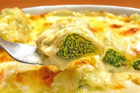 Cannelloni Mit Spinat Ricotta F Llung Und B Chamelsauce