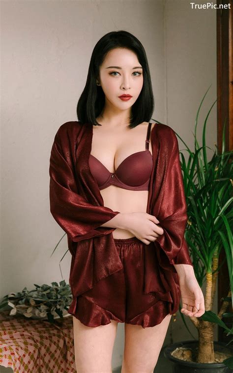 Korean Fashion Model Ryu Hyeonju We X You Lingerie Set Page Of