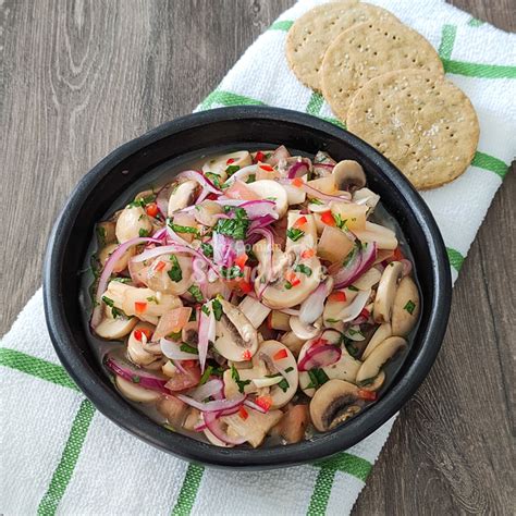 Arriba 99 imagen receta ceviche de champiñones Abzlocal mx