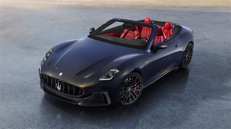 Najładniejszy cabriolet na rynku Oto nowe Maserati GranCabrio