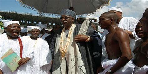 SECURITY ALERT WITH JIDE: OBA OF LAGOS