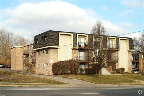 2345 Beechmont Ave, Cincinnati, OH 45230 Apartments - Cincinnati, OH ...