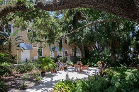 Grand Oaks Of Okeechobee Assisted Living Community