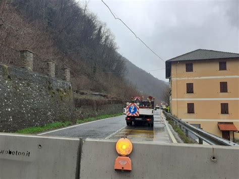 Statale Del Turchino Chiusa Per Frana A Gnocchetto Il Maltempo Ritarda