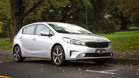 2017 Kia Cerato Sport Hatch Review