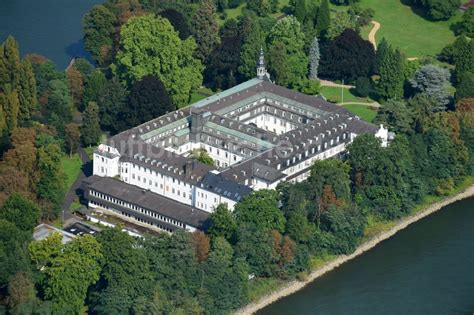 Remagen von oben Schulgebäude des Gymnasium Franziskus Gymnasium auf