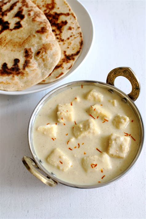 Mughlai Shahi Paneer Recipe (Mughlai Paneer in White Gravy)