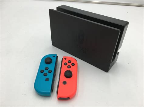 【全体的に状態が悪い】♪ 【nintendo ニンテンドー】nintendo Switch ジョイコンドック 計3点セット Hac 015