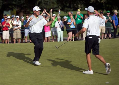 Report Former PGA Tour player Casey Martin has leg amputated