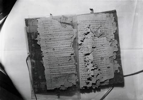 Los códices de Nag Hammadi – El Ombligo del Libro