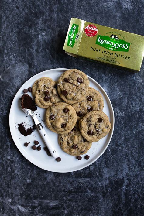 Biscuits Sal S Aux Grains De Vanille Et P Pites De Chocolat Kerrygold