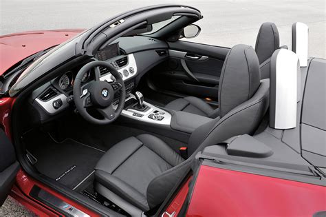 BMW Z4 sDrive35is (2011) - pictures & information