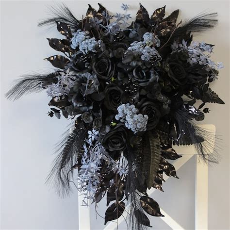 Purple Black Bouquet Gothic Wedding Bouquet Moody Bouquet Etsy