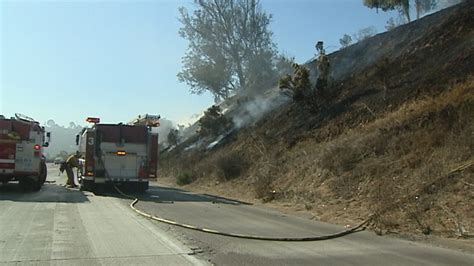 Small Brush Fire Breaks Out Near I 8 In El Cajon Cbs News 8 San